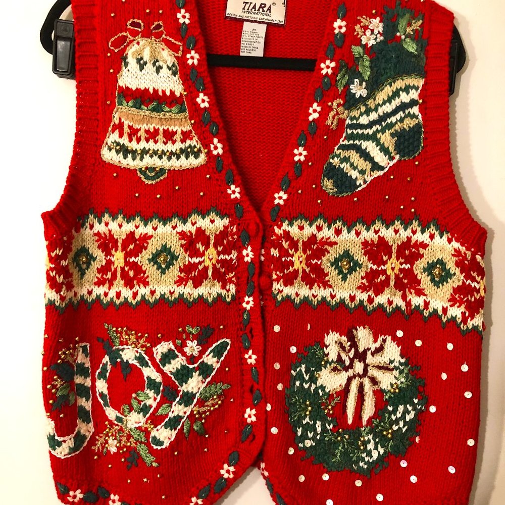 Tiara International Christmas Vest